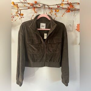 Aerie Groove On Velour Cropped zip up jacket in Olive.